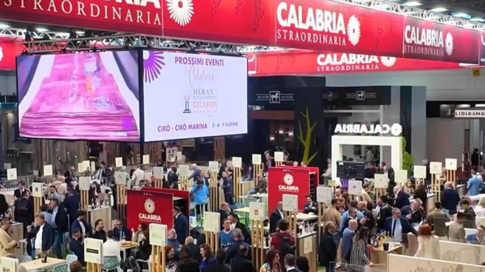 Vinitaly, in vetrina la Calabria che produce qualità