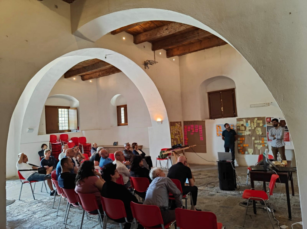 Otto borghi per creare la rete delle comunità ospitali della Calabria.     